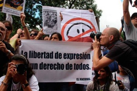 El diputado de la AN de 2015, Eliezer Sirit denunció que el Ejecutivo de Maduro quiere “exterminar lo poco que queda de la democracia”.
