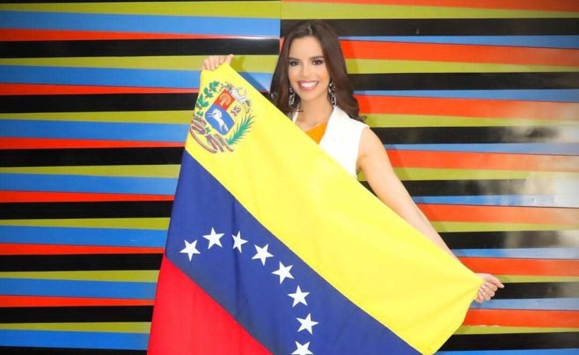 La representante de Venezuela Amanda Dudamel partió a Miami en donde estará, previo al Miss Universo 2022 el 14 de enero en Nueva Orleans.
