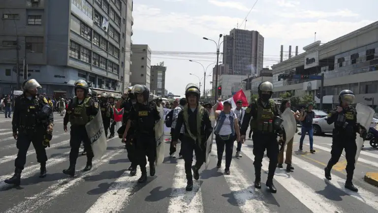 Protestas en Perú: Piden disolver el Congreso y liberar a Castillo