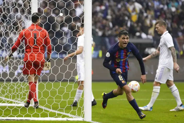 El Barcelona ganó y humilló al Real Madrid y se consagró campeón de la Supercopa de España con marcador de 3-1.