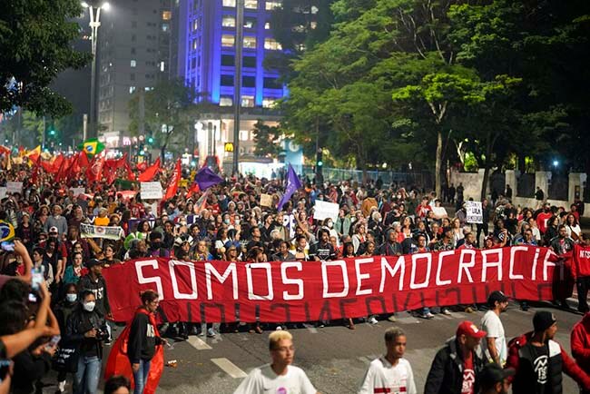 PROTESTAS EN BRASIL