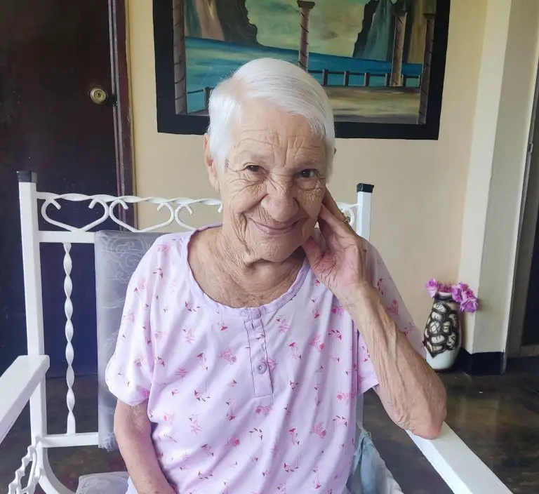 Rita María Theis: la maestra de Tocópero