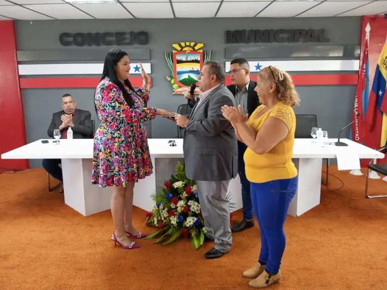 Ratificada presidenta de la Cámara municipal de Carirubana