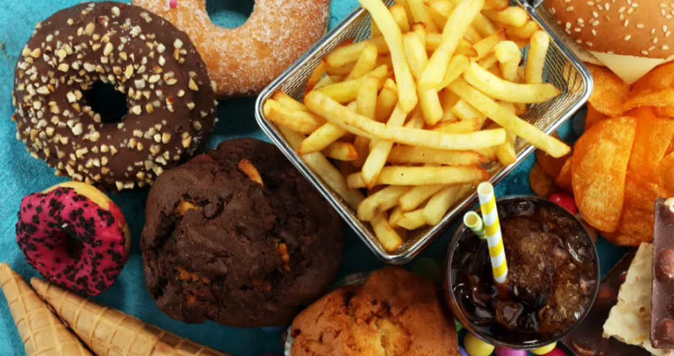 comida rápida puede causar la enfermedad del hígado graso