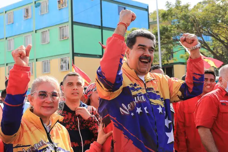 Presidente Nicolás Maduro recibe marcha del 23-Ene en Miraflores