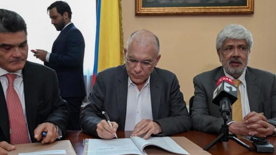 Congreso de Colombia evalúa acuerdos Venezuela