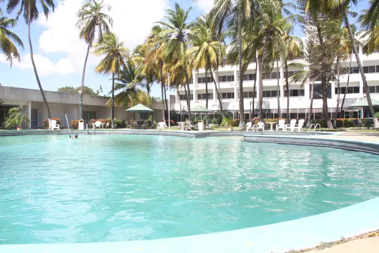Servicio-de-piscina-lo-que-ofrecen-durante-los-Carnavales-3
