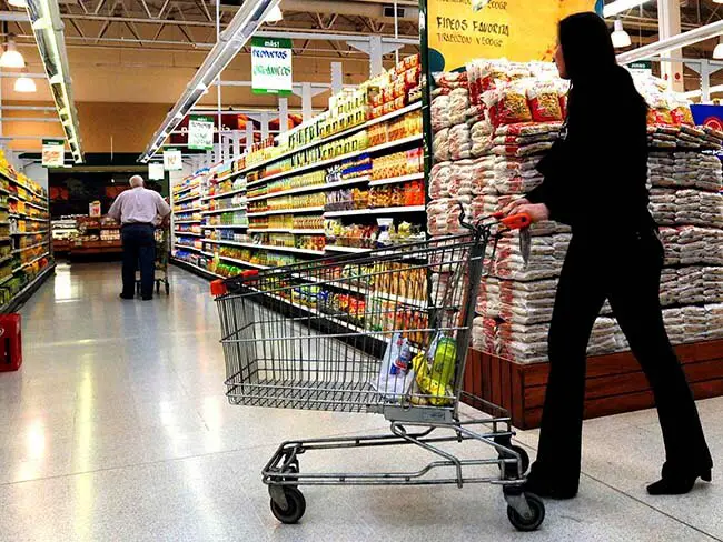 Luis Vicente León: la caída del consumo llega al 20%