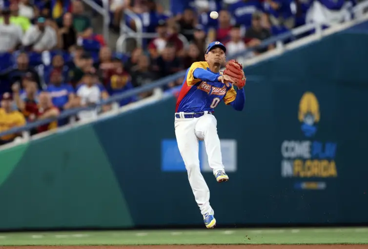 El combinado nacional de Venezuela venció al elenco de Nicaragua en el Clásico Mundial de Béisbol para mantener su invicto.