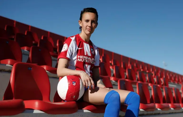 Virginia Torrecilla, la futbolista que venció el cáncer