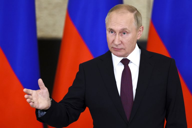 Putin sobre sanciones antirrusas: "Fueron por lana y salieron trasquilados"