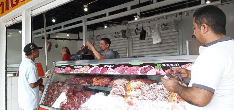 En Coro las ventas de carne se mantienen bajas