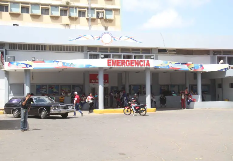 Colisión entre motos dejó tres lesionados en Coro