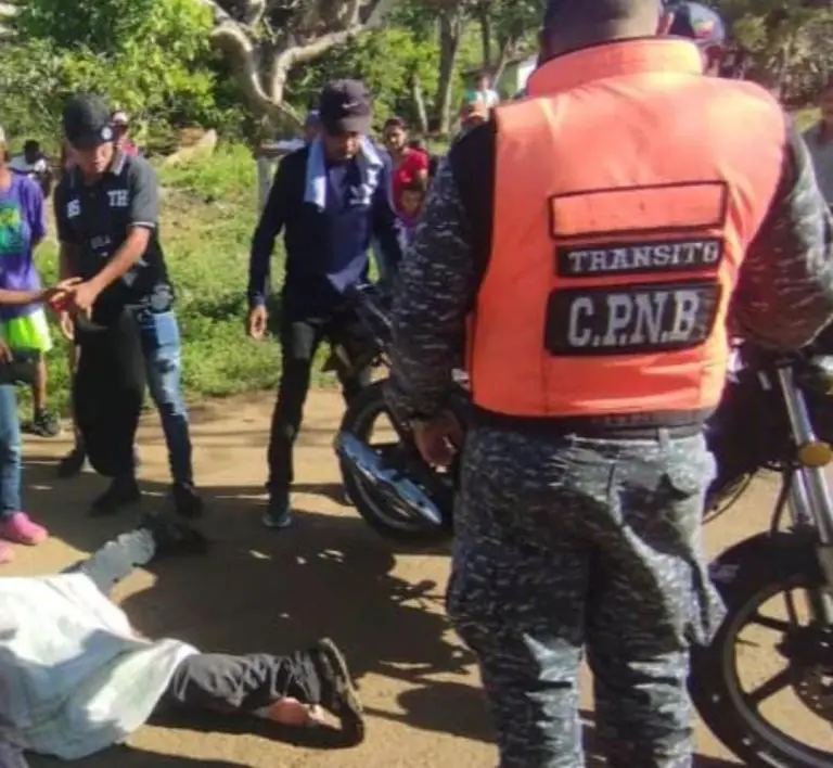 Deslizamiento de moto deja un muerto en Tocópero