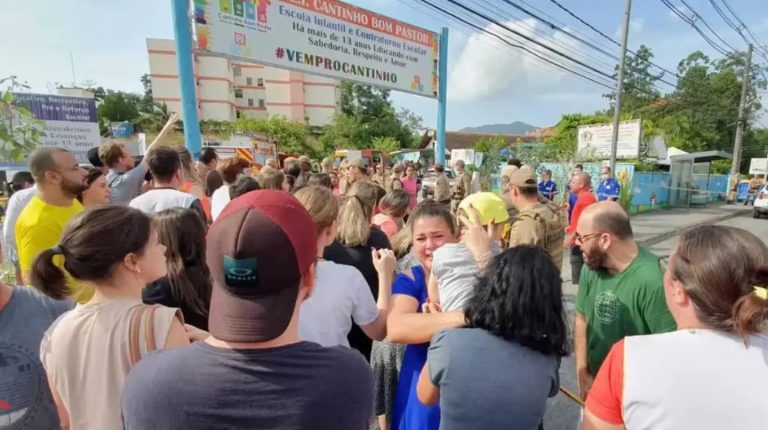 Terror en Brasil: Un hombre mató a cuatro niños con un hacha