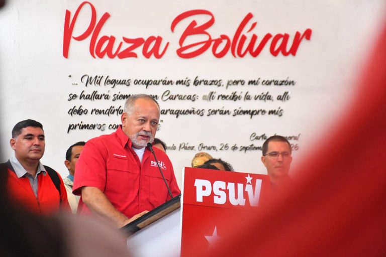 Cabello aseguró que Juan Guaidó «huyó del país»