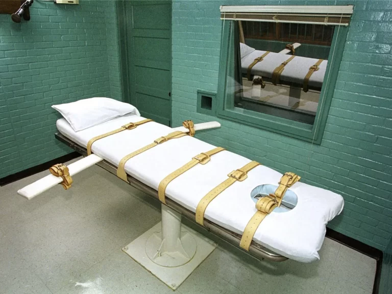 Florida castigará con pena de muerte a violadores de menores