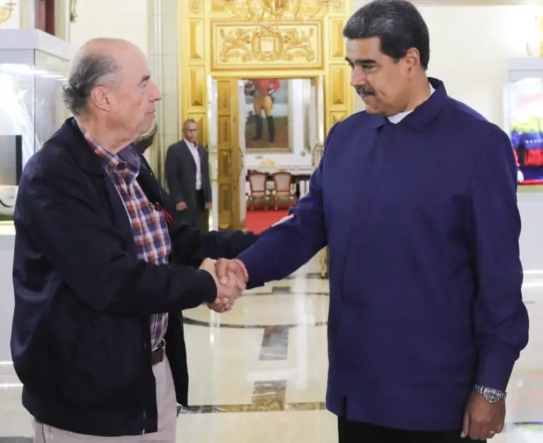 Maduro y Leyva repasan relaciones bilaterales