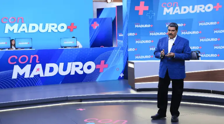 Maduro agradece labor del personal de salud durante la pandemia
