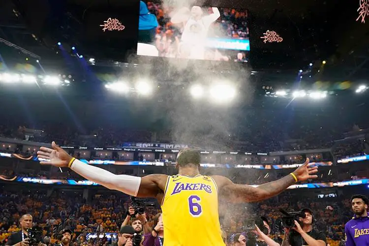 NBA Lakers Warriors