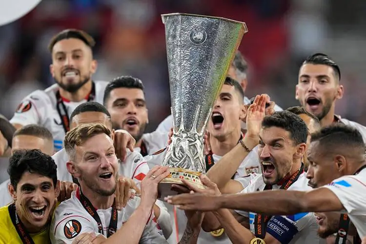 Sevilla es campeón de la Liga Europa