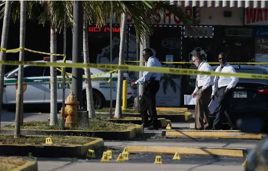 Nueve heridos por tiroteo en playa de Florida