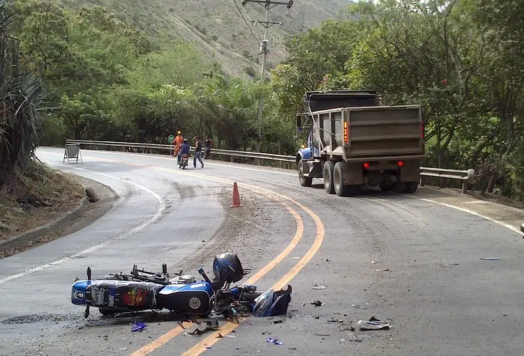 Bolívar: Madre e hijo mueren tras ser arrollados por camión
