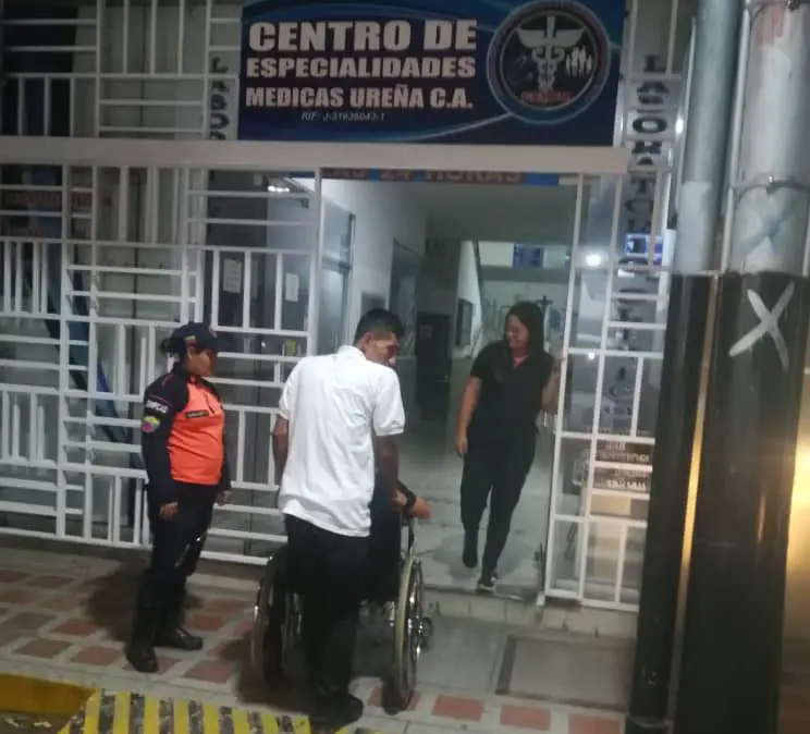 Ataque con artefacto explosivo deja 8 heridos en Ureña