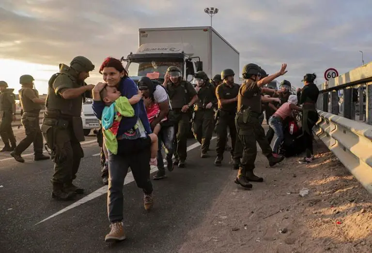 150 venezolanos varados en la frontera Perú-Chile volverán a su país