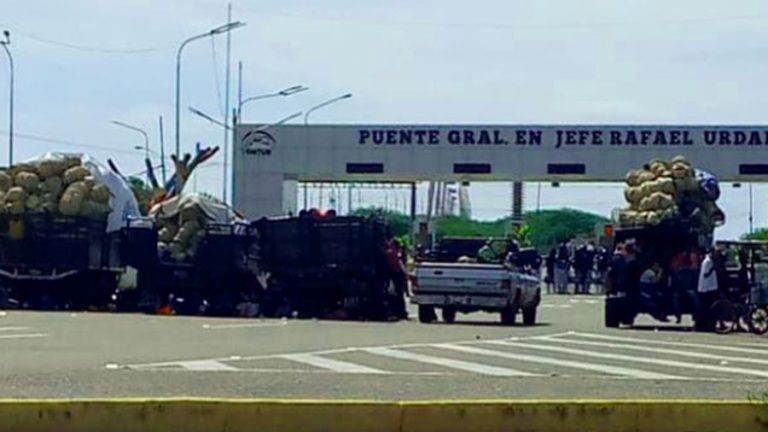 Abren paso en el puente sobre el Lago de Maracaibo tras protesta de Yukpas