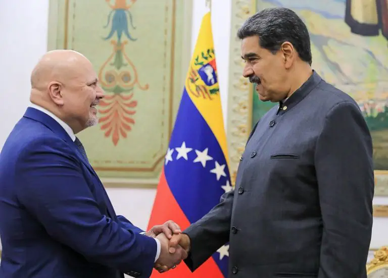 ¿De qué hablaron el presidente Maduro y el fiscal Khan?