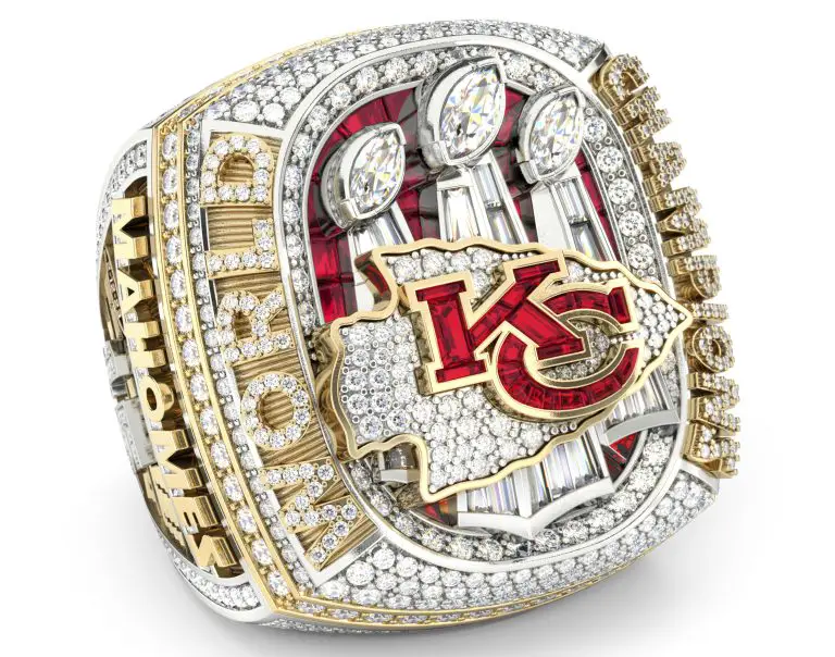 Super Bowl Chiefs reciben sus anillos de campeones