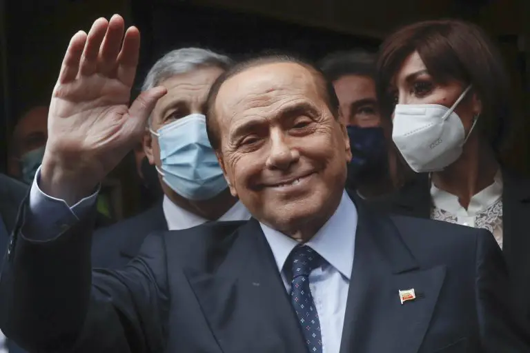 Fallece Silvio Berlusconi, controversial ex primer ministro italiano