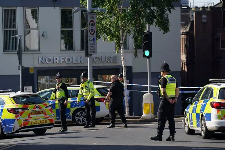 Inglaterra | Un incidente deja tres muertos y tres heridos en Nottingham