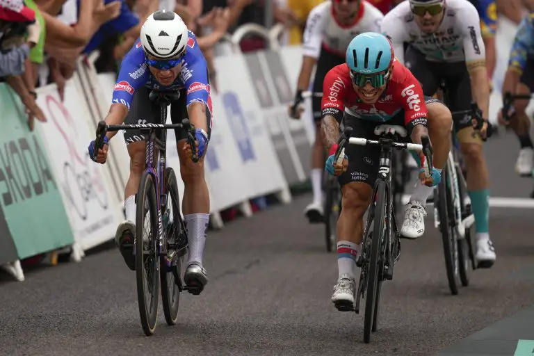 Jasper Philipsen suma victoria en el Tour de Francia