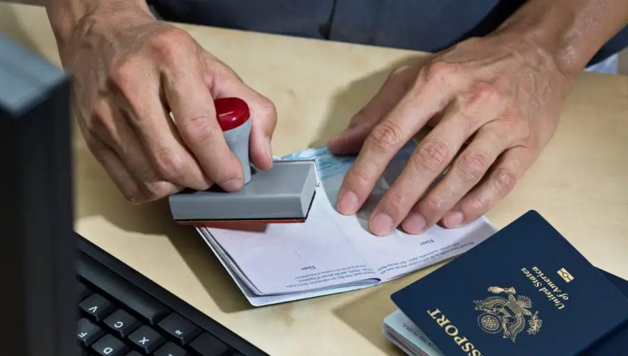 Visa americana en 4 días, revisa este proceso rápido y fácil