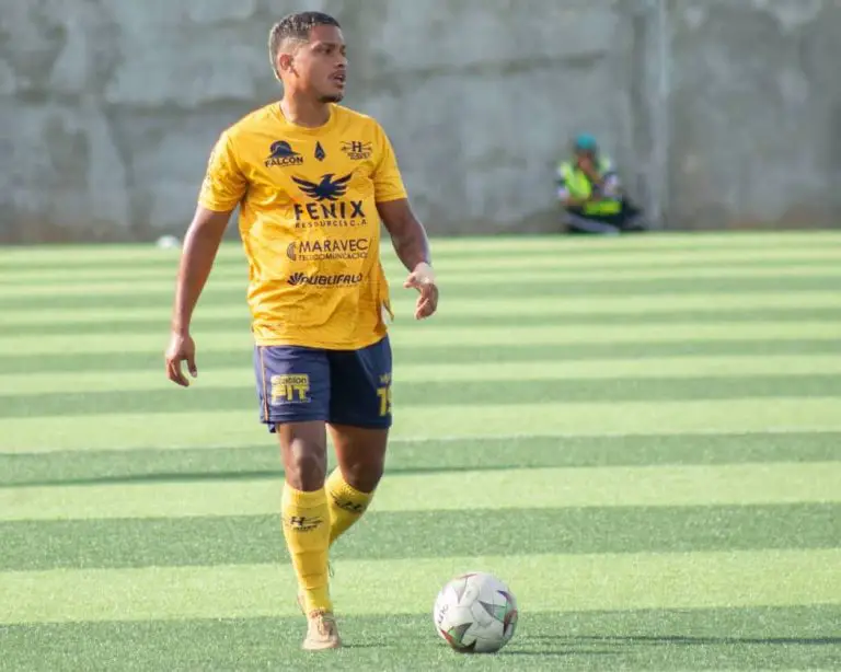 José Reyes se queda en Héroes de Falcón FC