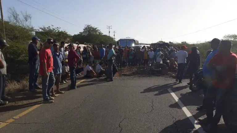 Por falta de agua protestan habitantes de La Aguada