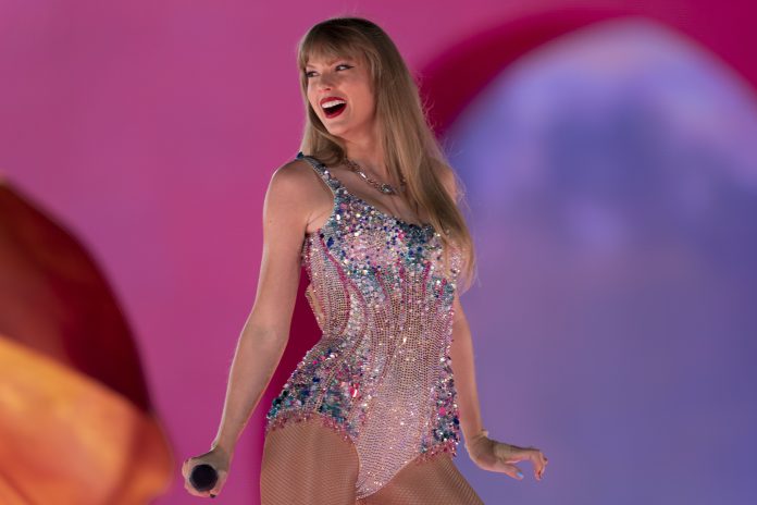 Taylor Swift repartió 55 millones de dólares a sus empleados