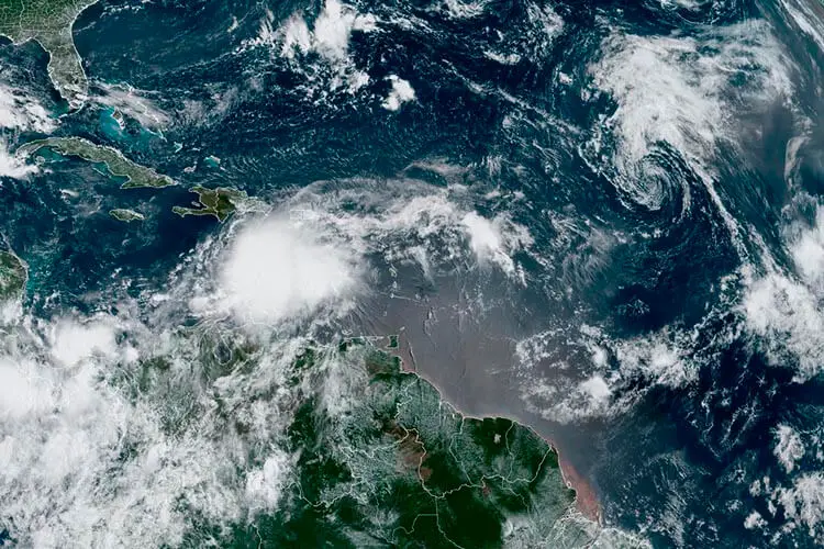 Tormenta tropical Franklin avanza hacia Haití y República Dominicana