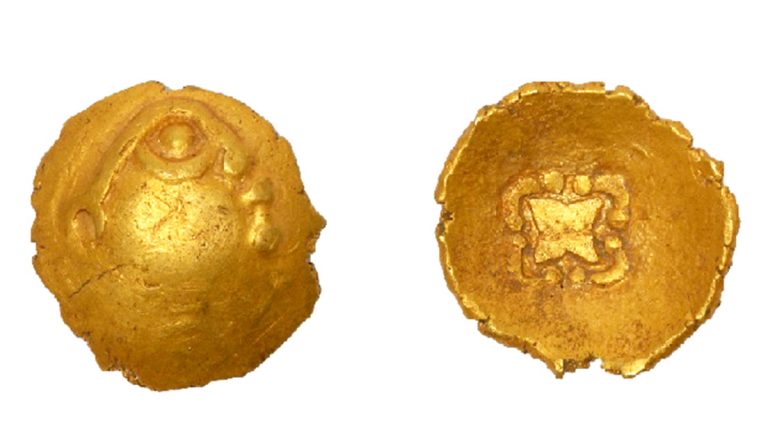 Descubren una moneda “cuenco del arcoíris” de hace 2000 años
