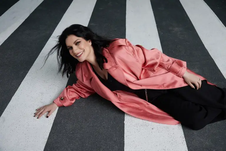 “Durar”, sencillo que anticipa el nuevo disco de Laura Pausini (+video)