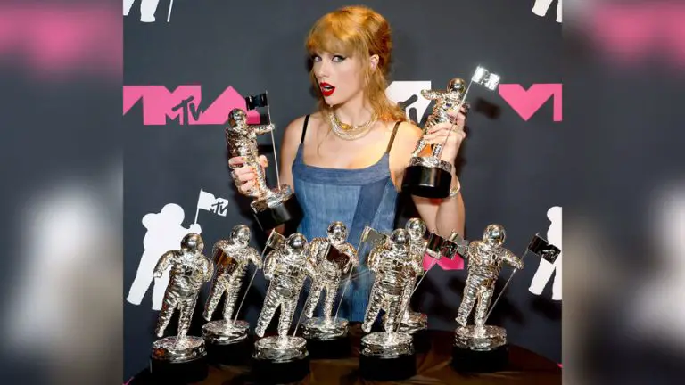 Taylor Swift triunfa en la gala de los MTV VMA 2023
