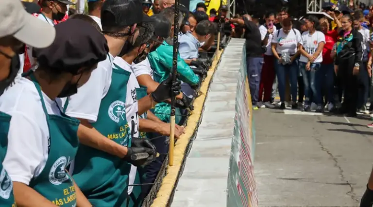 Venezuela es Récord Guinness por el tequeño más grande del mundo