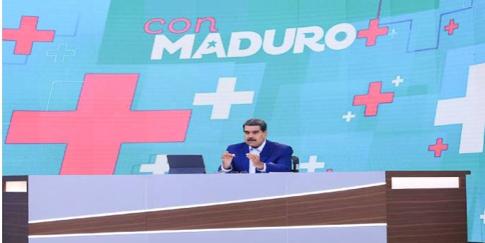 Maduro confirmó el regreso al diálogo con la oposición