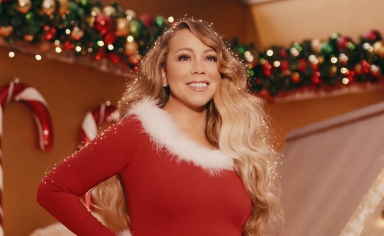 Mariah Carey inicia la temporada navideña con una demanda