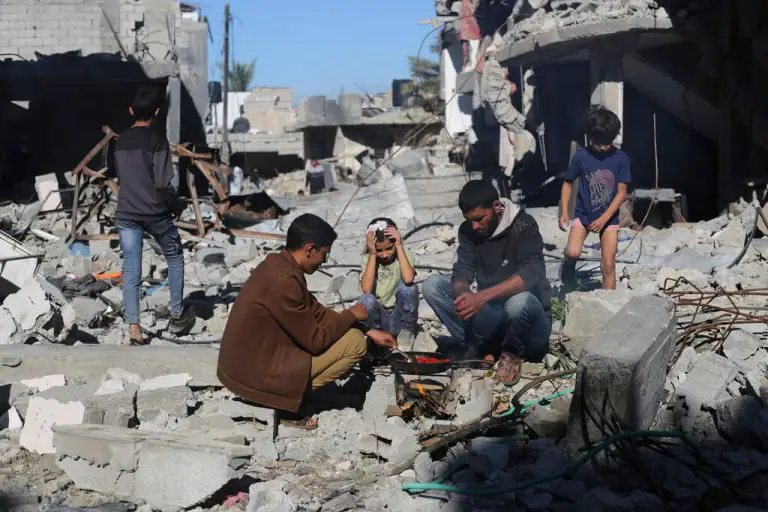 Los mediadores en Gaza intentan ampliar la tregua