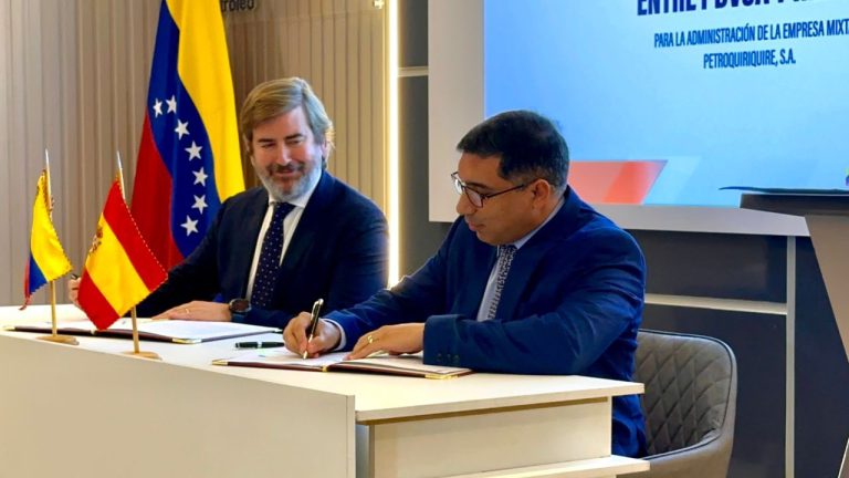 PDVSA y Repsol suscriben acuerdo marco por Petroquiriquire