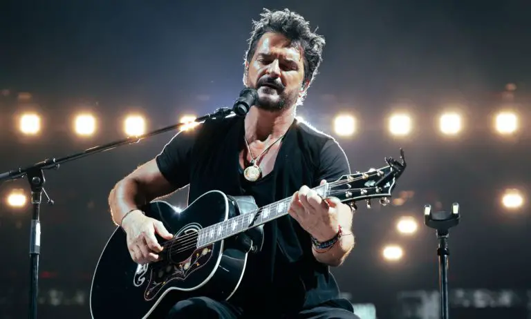 Ricardo Arjona se retira de la música por problemas de salud