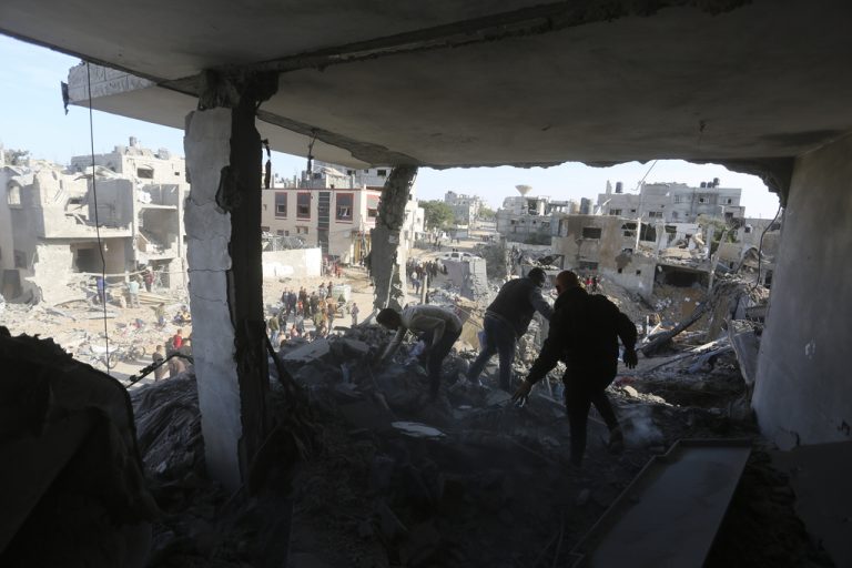 Nuevo ataque de Israel recrudece guerra en Gaza (+FOTOS)